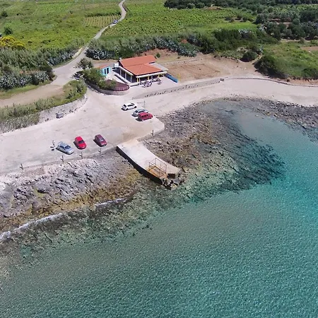 And By The Sea Lumbarda, Korcula - 9305 3*