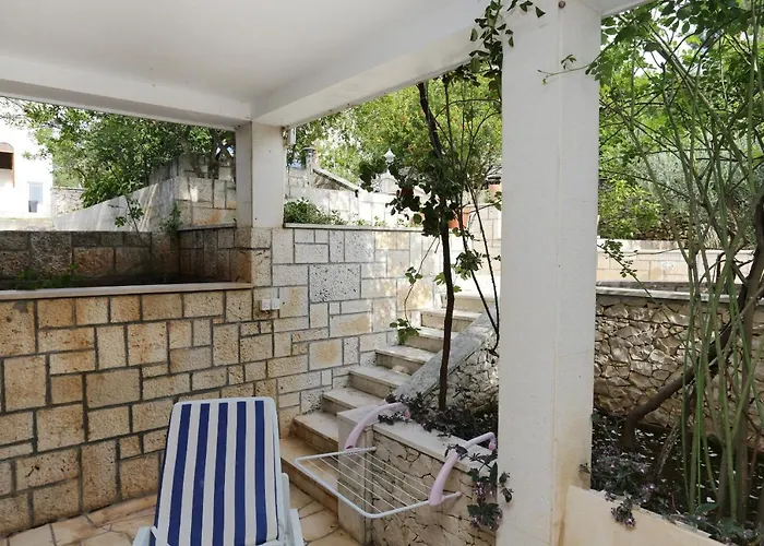 Apartments And Rooms By The Sea Lumbarda, Korcula - 9305 Lumbarda